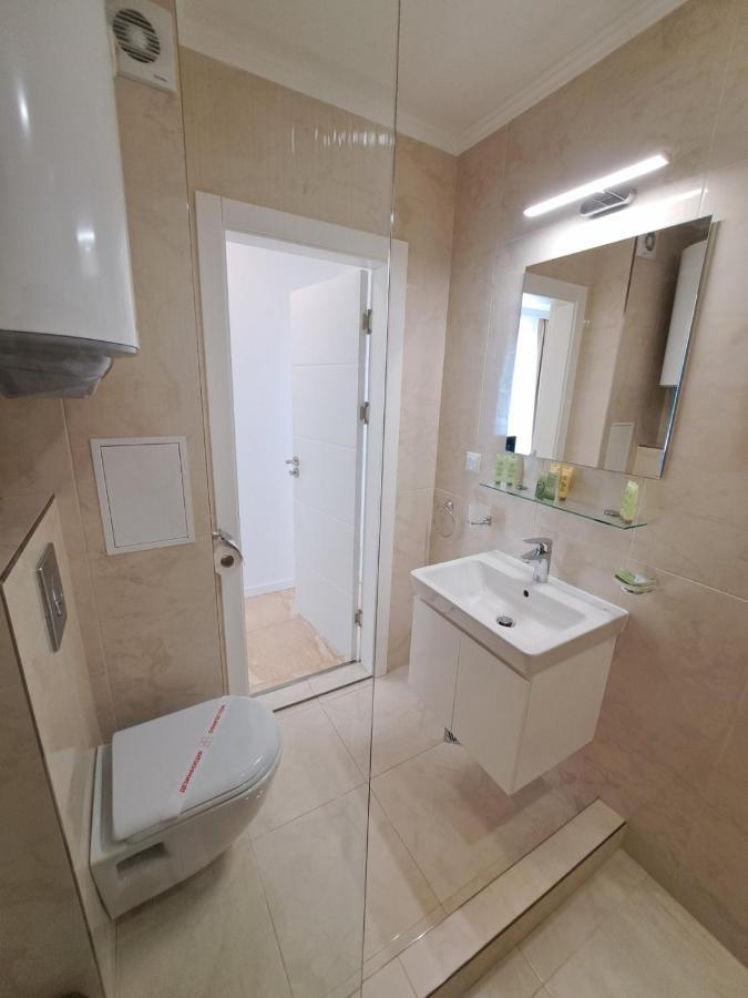 Onyx 2 Private Beach Apartment Sveti Vlas Ngoại thất bức ảnh