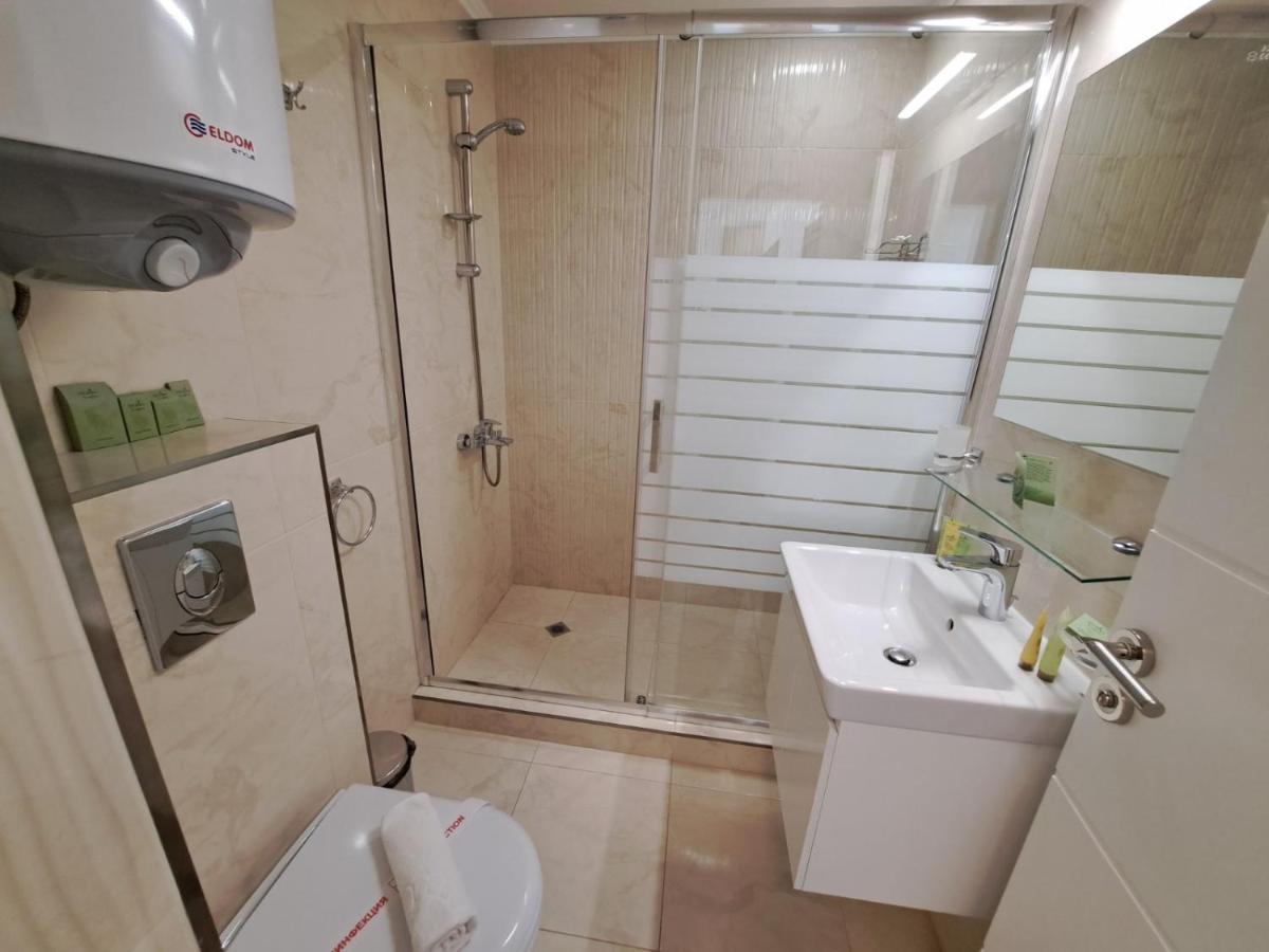 Onyx 2 Private Beach Apartment Sveti Vlas Ngoại thất bức ảnh